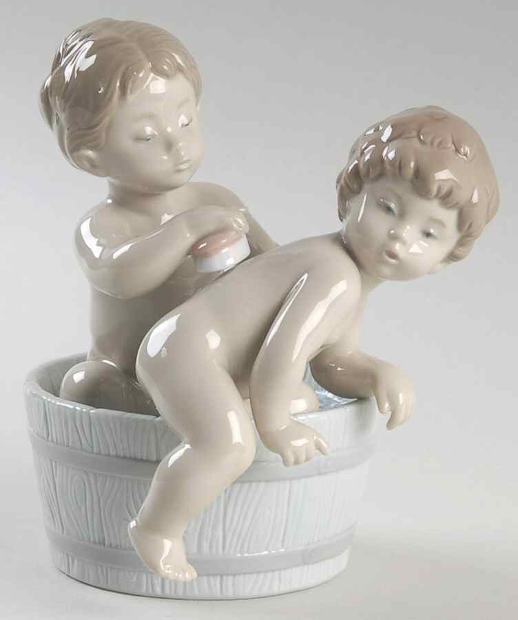 Children Bathing Bath Time - No Box by Lladro-1