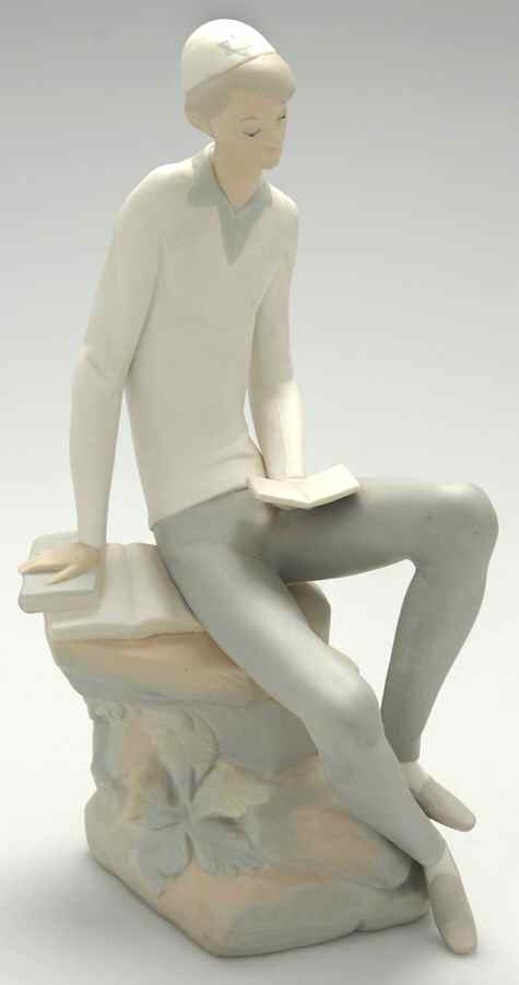 Judaic Collection Hebrew Student - Boxed by Lladro-1