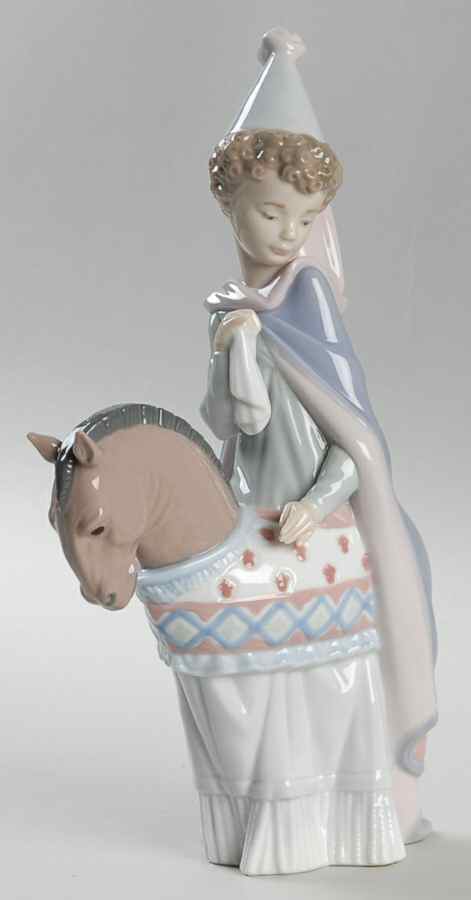 Medieval Group Medieval Princess  - Boxed by Lladro-1