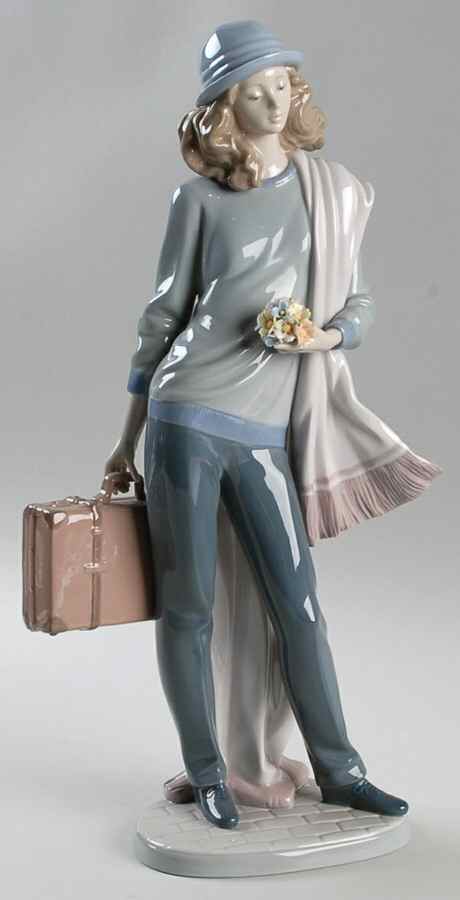 Professionals On My Way Home - No Box by Lladro-1