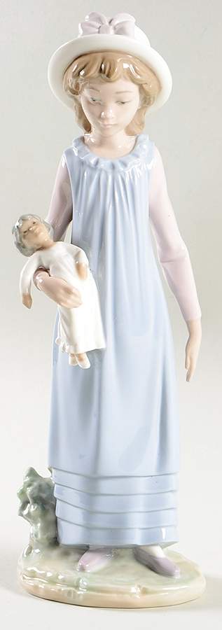 Children Playing Belinda With Her Doll - No Box by Lladro-1