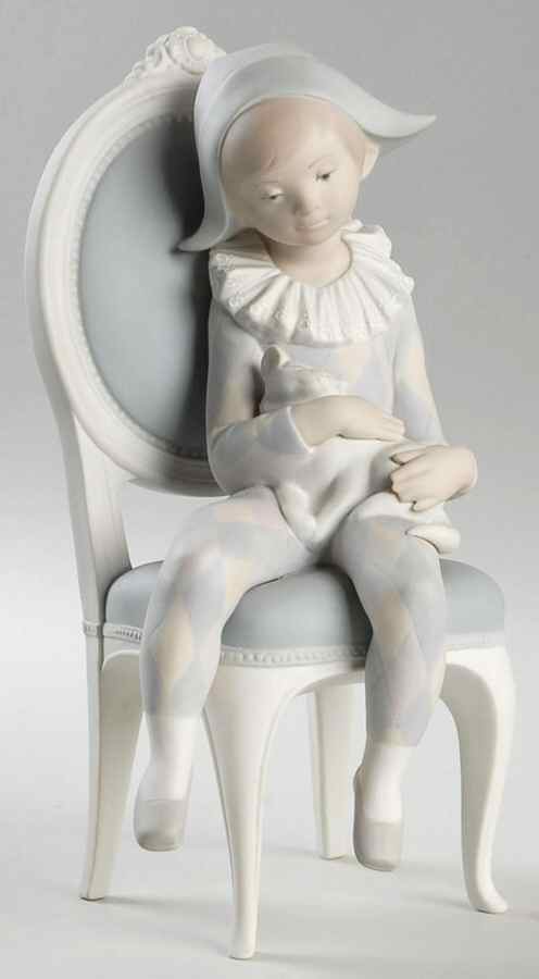 Commedia Dell'Arte Young Harlequin - Boxed by Lladro-1