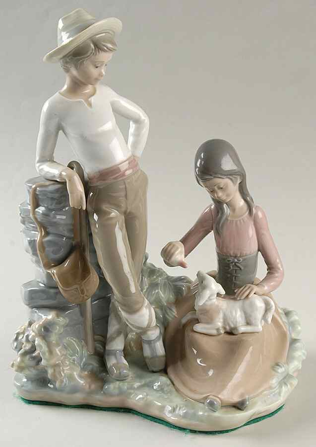Children with Animals Milk For Lamb - Boxed by Lladro-1