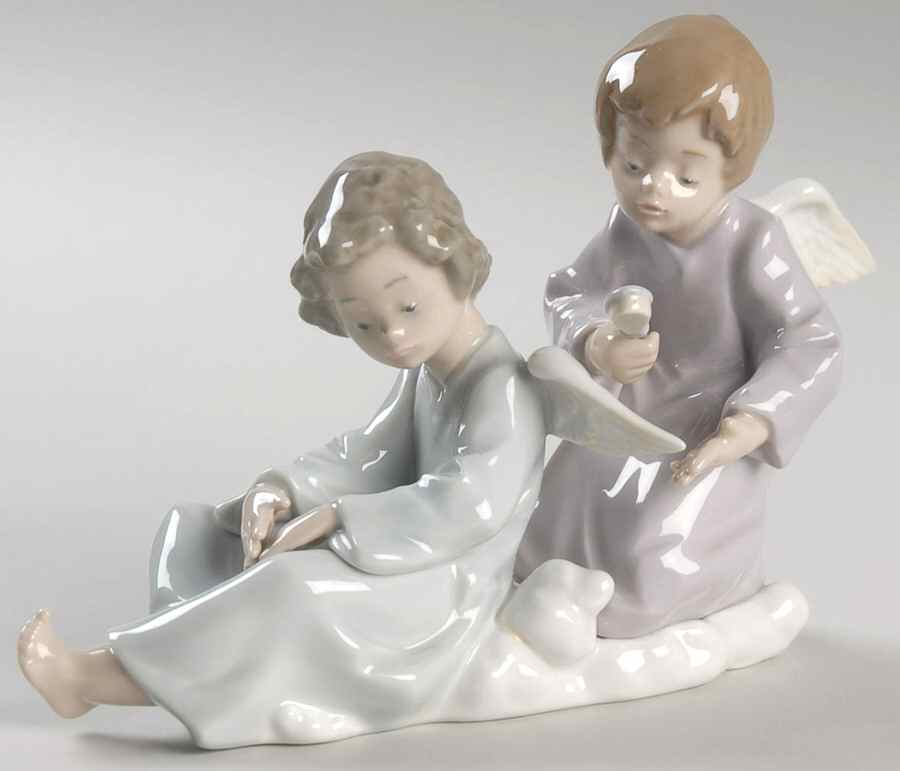 Angels and Cherubs Angel Care - No Box by Lladro-1