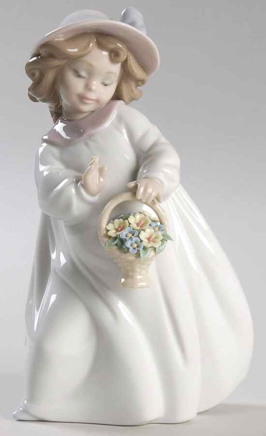 Children with Flowers Happiness - No Box by Lladro-1