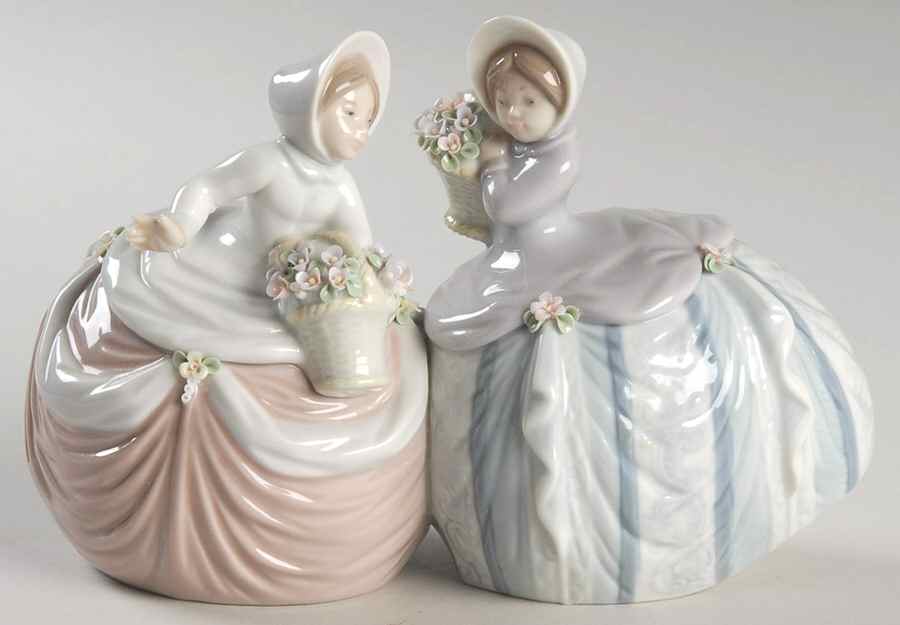 Children with Flowers Petite Pair - Boxed by Lladro-1