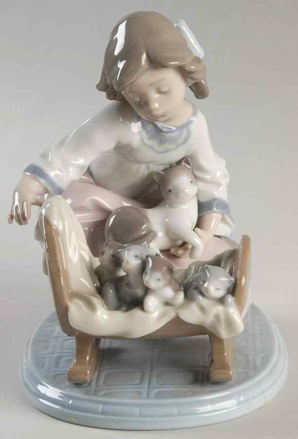 Children with Animals A Cradle Of Kittens - No Box by Lladro-1