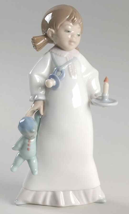 Children in Nightshirts Time For Bed - No Box by Lladro-1