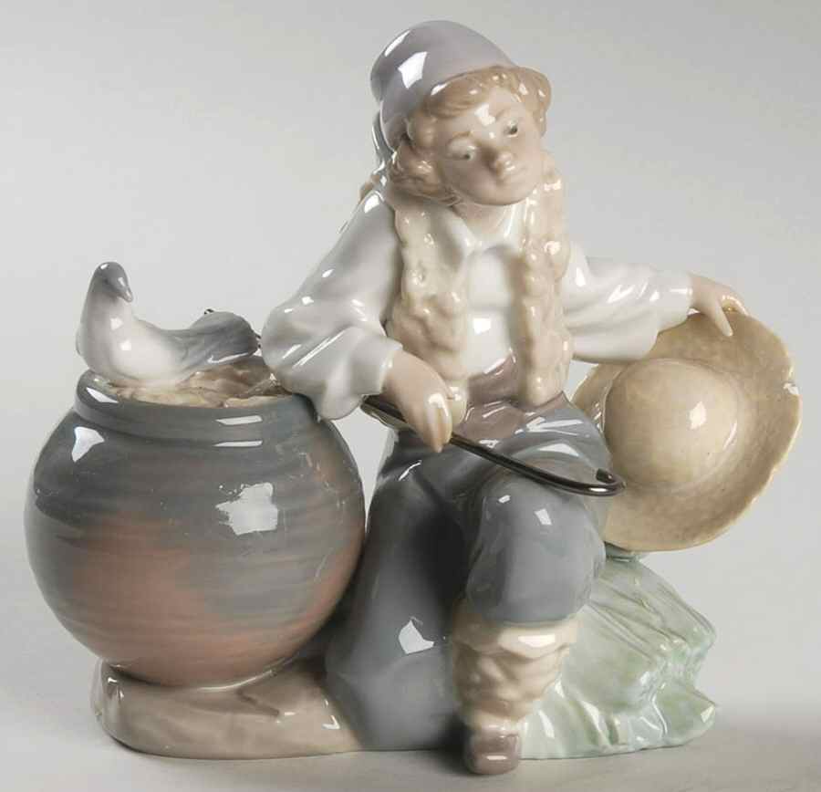 5700 Group Nativity Shepherd Boy - Boxed by Lladro-1