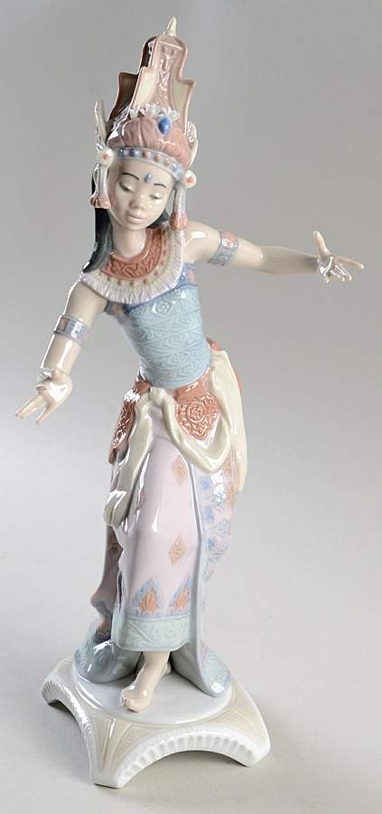 Dance Indian Dancer - No Box by Lladro-1