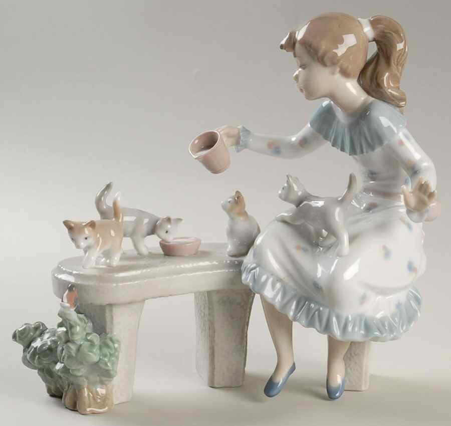 Children with Animals Meal Time - Boxed by Lladro-1
