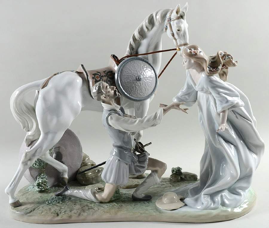 Don Quixote Conquered By Love - Boxed by Lladro-1