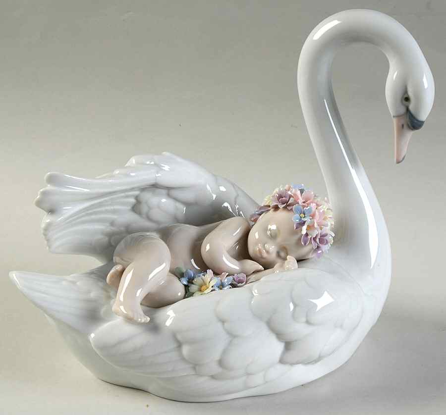 Babies and Toddlers Drifting Through Dreamland - No Box by Lladro-1