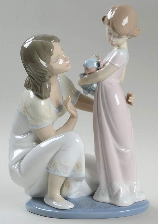 Women and Children A Mother's Touch - Boxed by Lladro-1