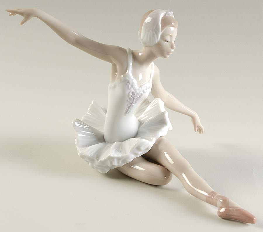 Dance Swan Ballet - Boxed by Lladro-1
