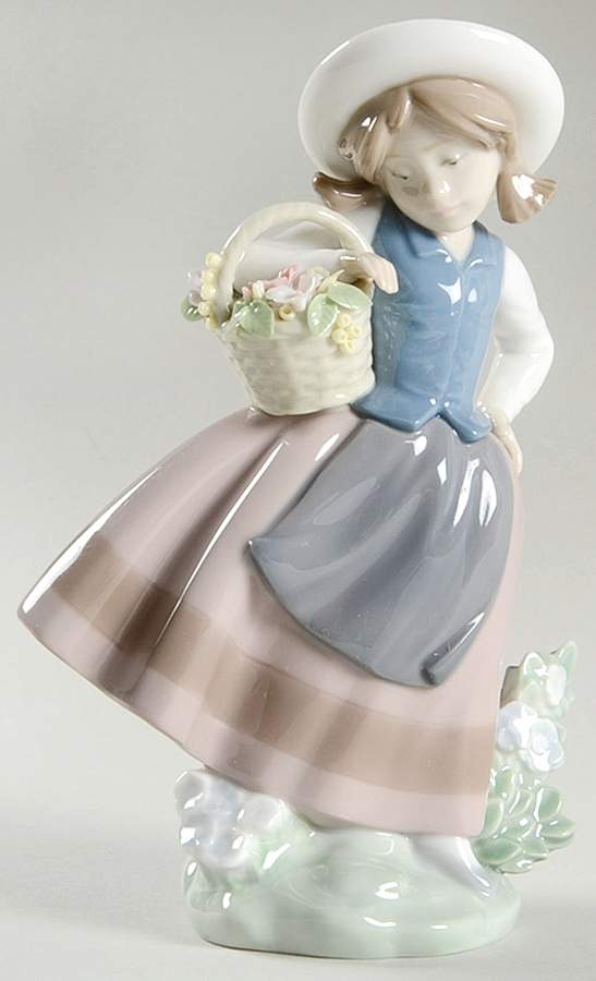 Children with Flowers Sweet Scent - No Box 42 by Lladro-1