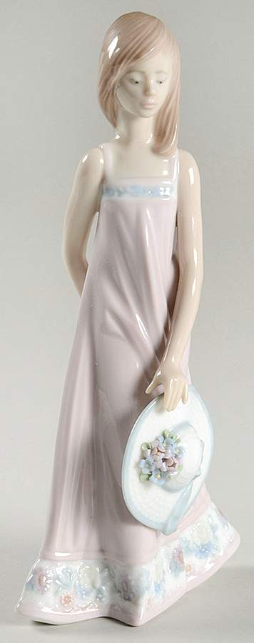 Straw Hat Girls Sara - Boxed by Lladro-1