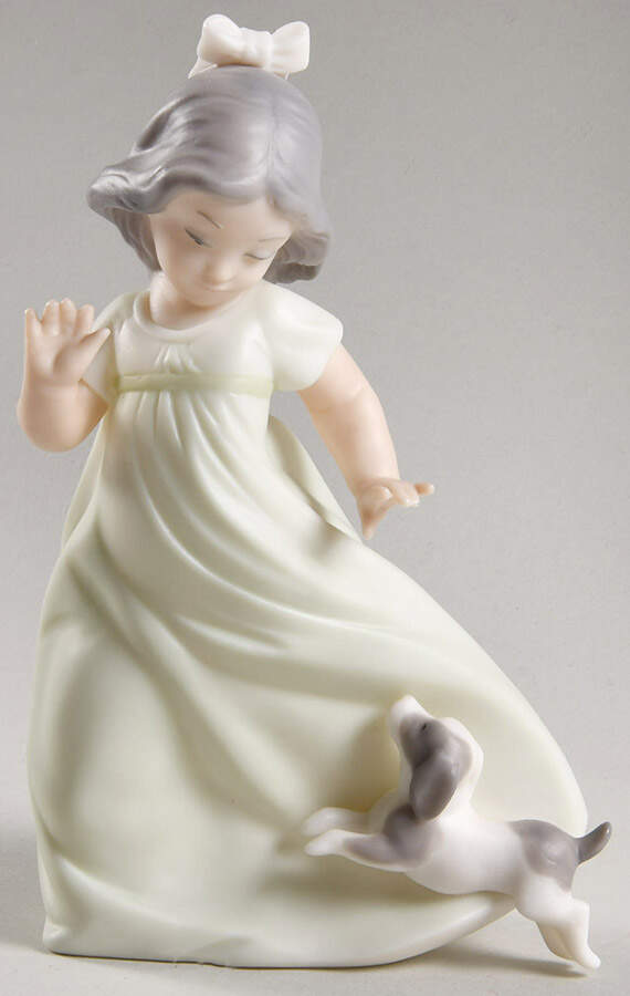 Golden Memories Frisky Friends-Black Hair - No Box by Lladro-1
