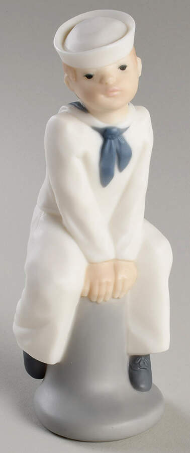 Golden Memories First Mate - No Box by Lladro-1
