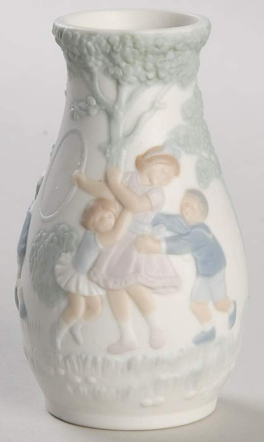 Lladro Vases & Urns Vase-Decorated - Boxed by Lladro-1