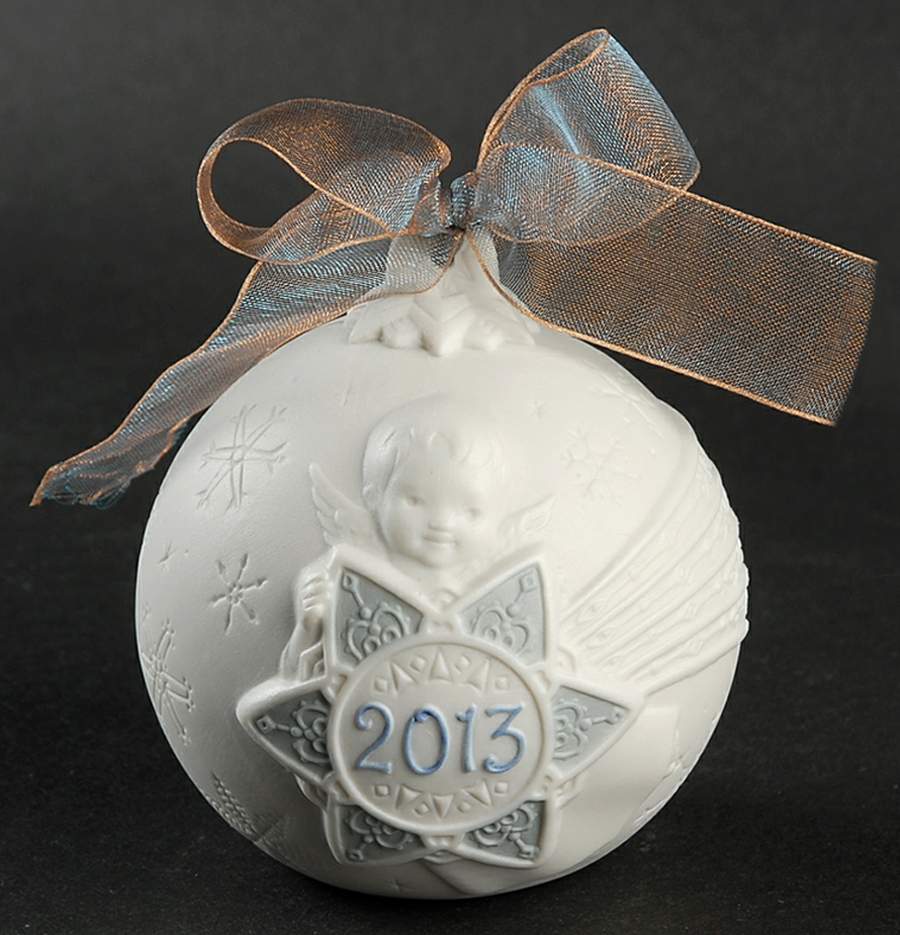 Annual Ball Ornament 2013 Christmas Ball - L8374 - Boxed by Lladro-1