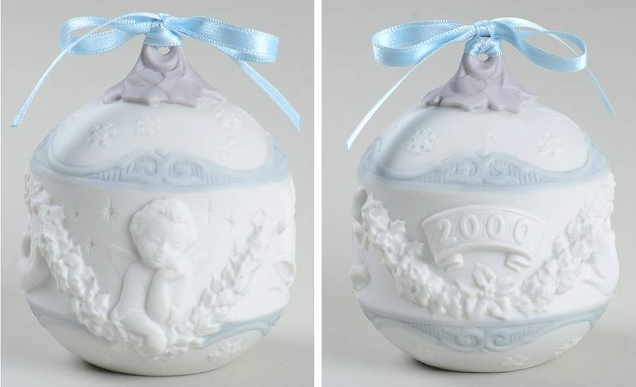 Annual Ball Ornament 2000-L6699m - Boxed by Lladro-1