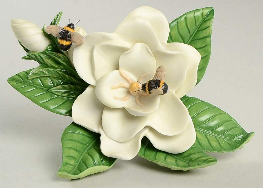 Lenox Figurines Gardenia And Bees - Boxed by Lenox-1