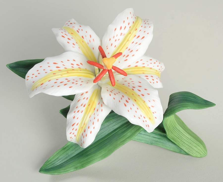 Garden Flowers Auratum Day  Lily - Boxed by Lenox-1