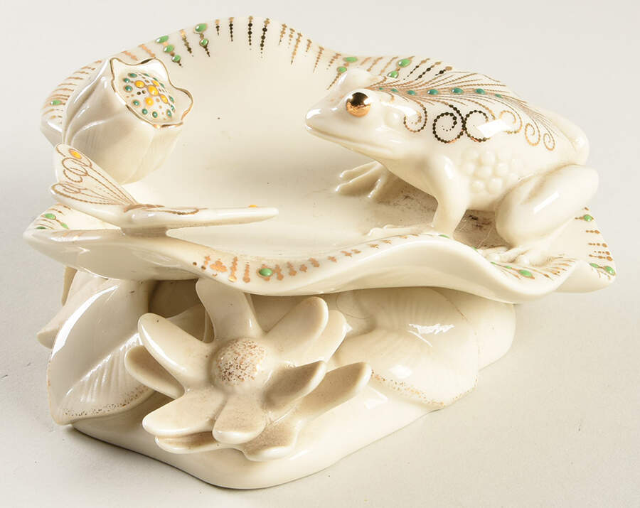 China Jewels Figurines Frog On Lily Pad - No Box by Lenox-1