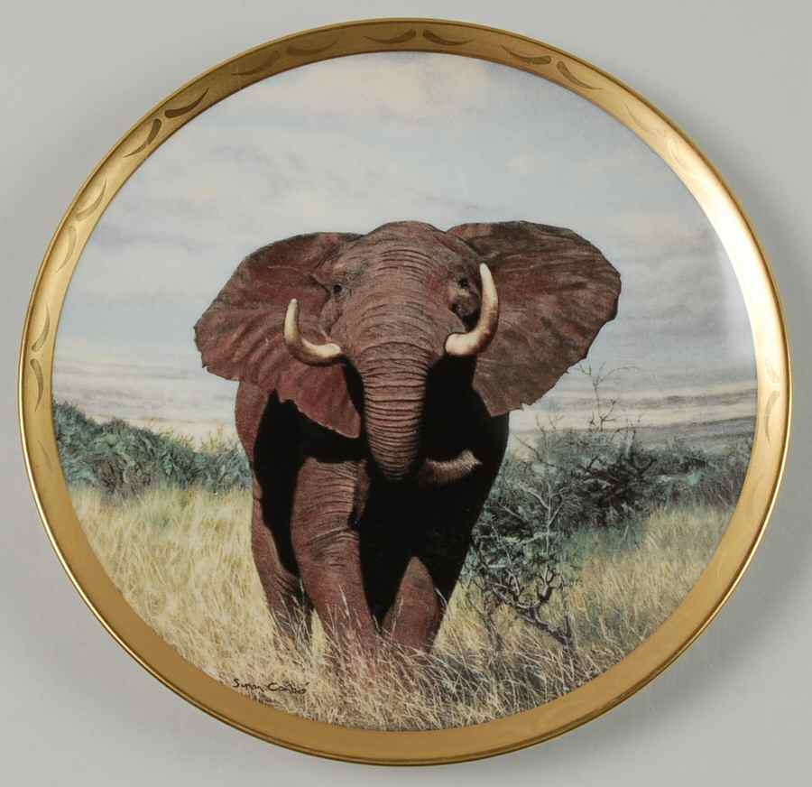 King of The Plains Tsava Elephant - With Box by Lenox-1