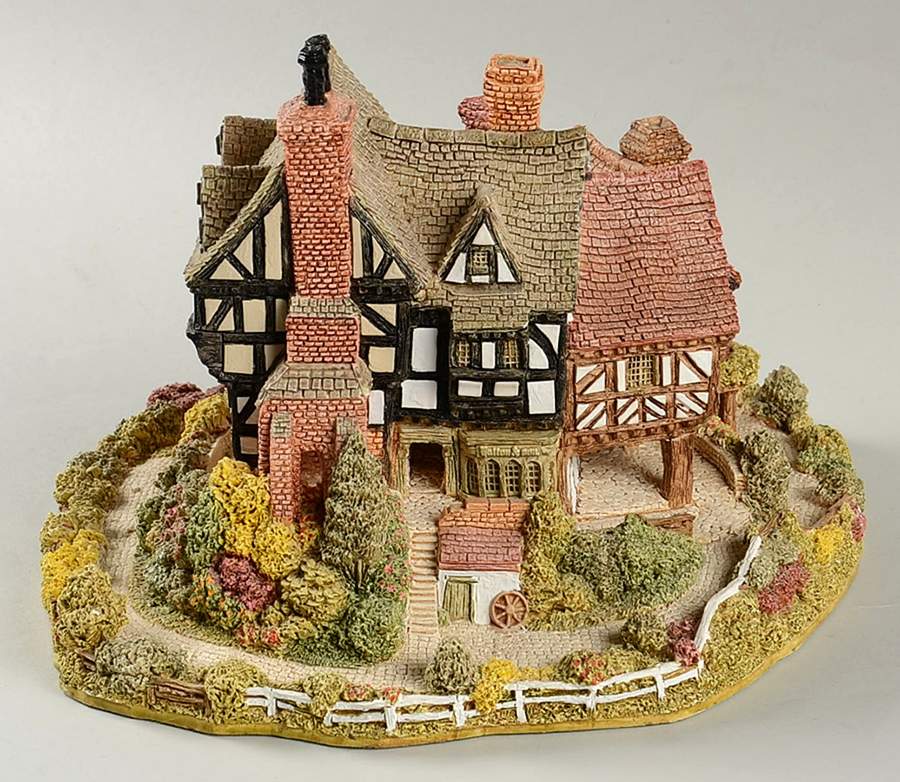 Liliput Lane Cottages Tudor Court - Boxed by Lilliput Lane-1