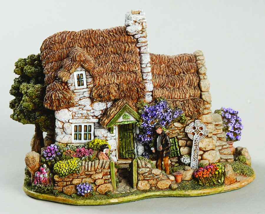 Liliput Lane Cottages A Drop Of The Irish - Boxed by Lilliput Lane-1