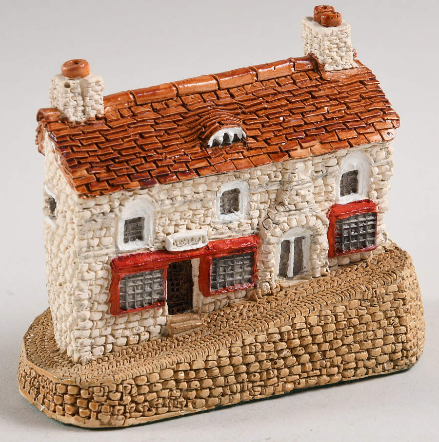 English Cottages Drapers - No Box by Lilliput Lane-1
