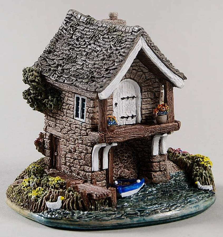 English Cottages Ullswater Boat House - Boxed by Lilliput Lane-1