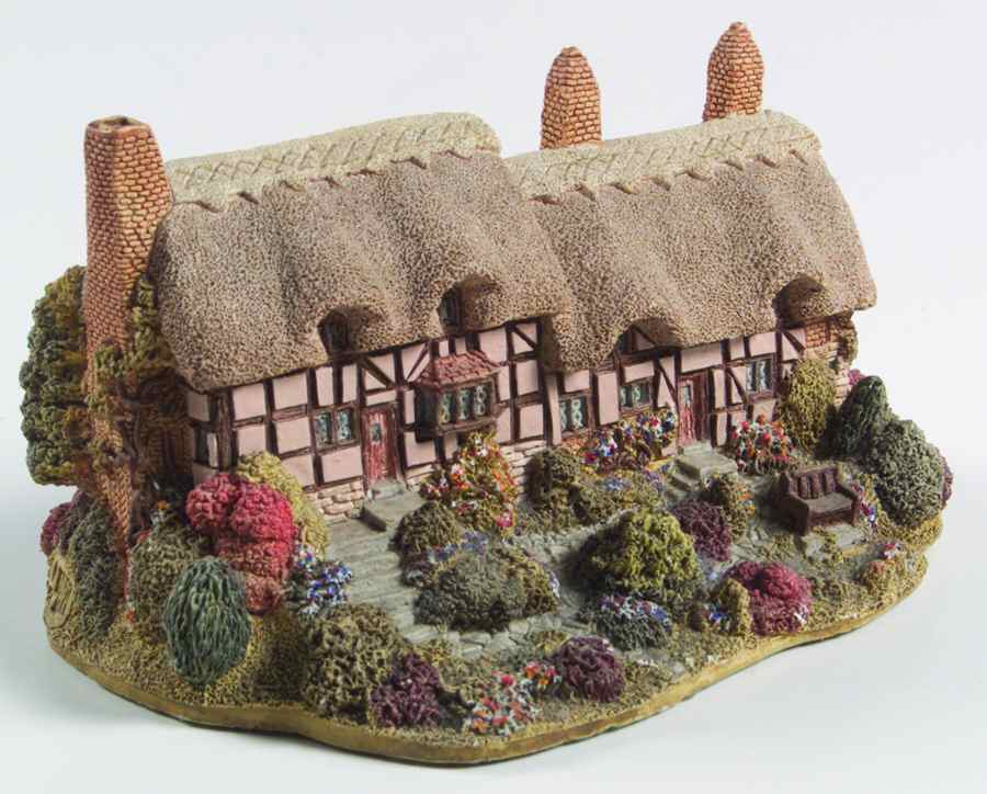 English Cottages Anne Hathaway Cottage-Style Two - Boxed by Lilliput Lane-1