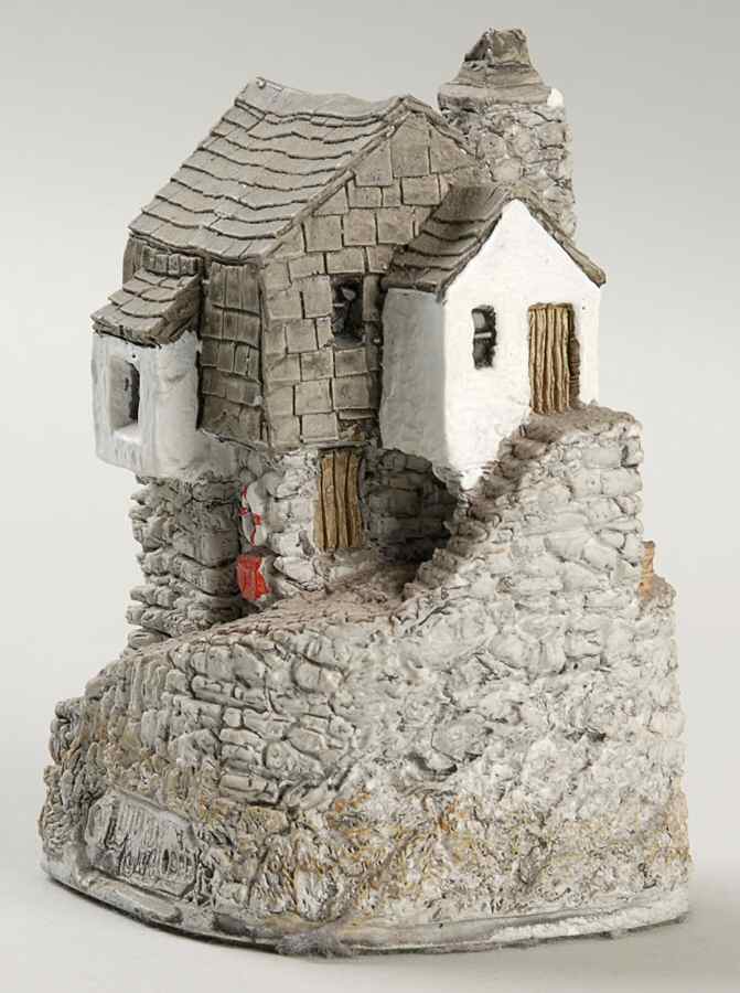 English Cottages Fisherman's Cottage - Boxed by Lilliput Lane-1