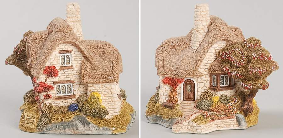 English Cottages Beehive Cottage - Boxed by Lilliput Lane-1