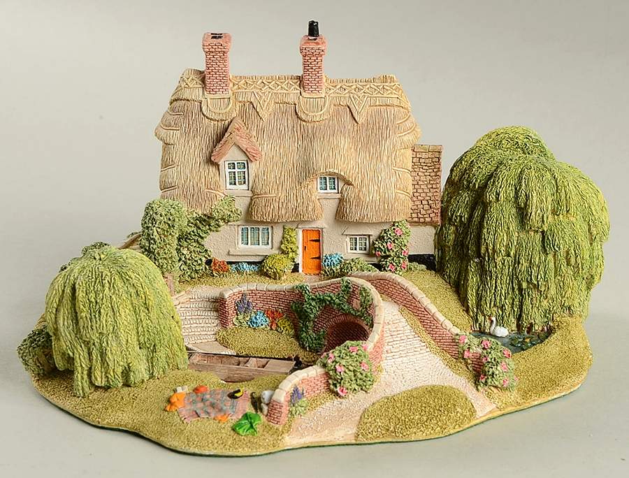 English Cottages Grantchester Meadows - Boxed by Lilliput Lane-1