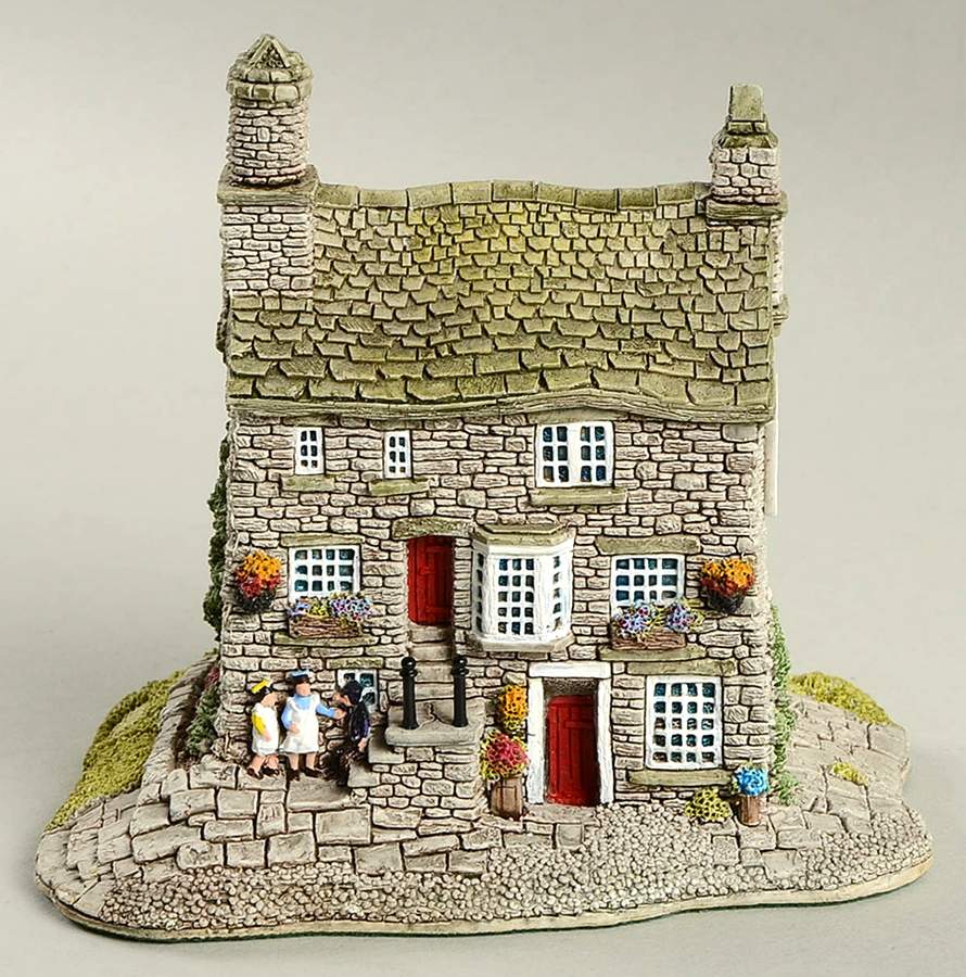 English Cottages Chocolate House, The - Boxed by Lilliput Lane-1