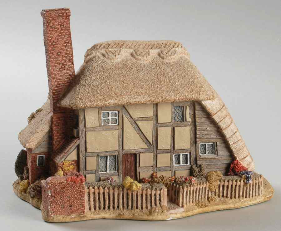 English Cottages Saxon Cottage - No Box by Lilliput Lane-1