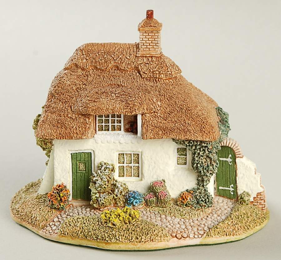 English Cottages Crispin Cottage - Boxed by Lilliput Lane-1