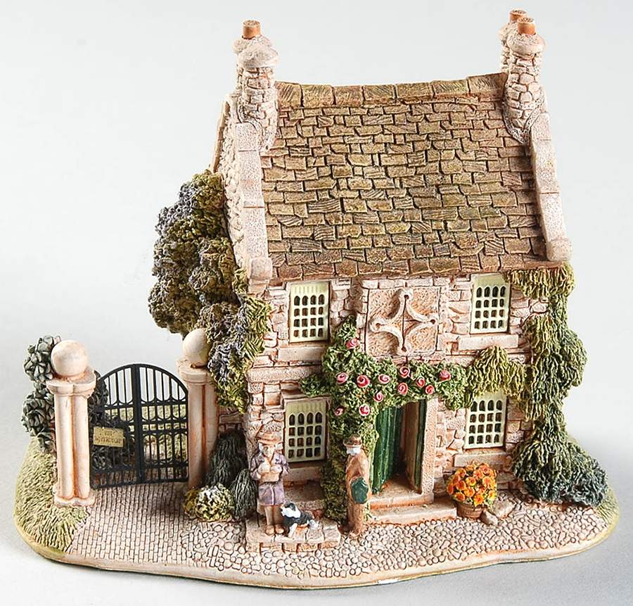 English Cottages Sore Paws - Boxed by Lilliput Lane-1