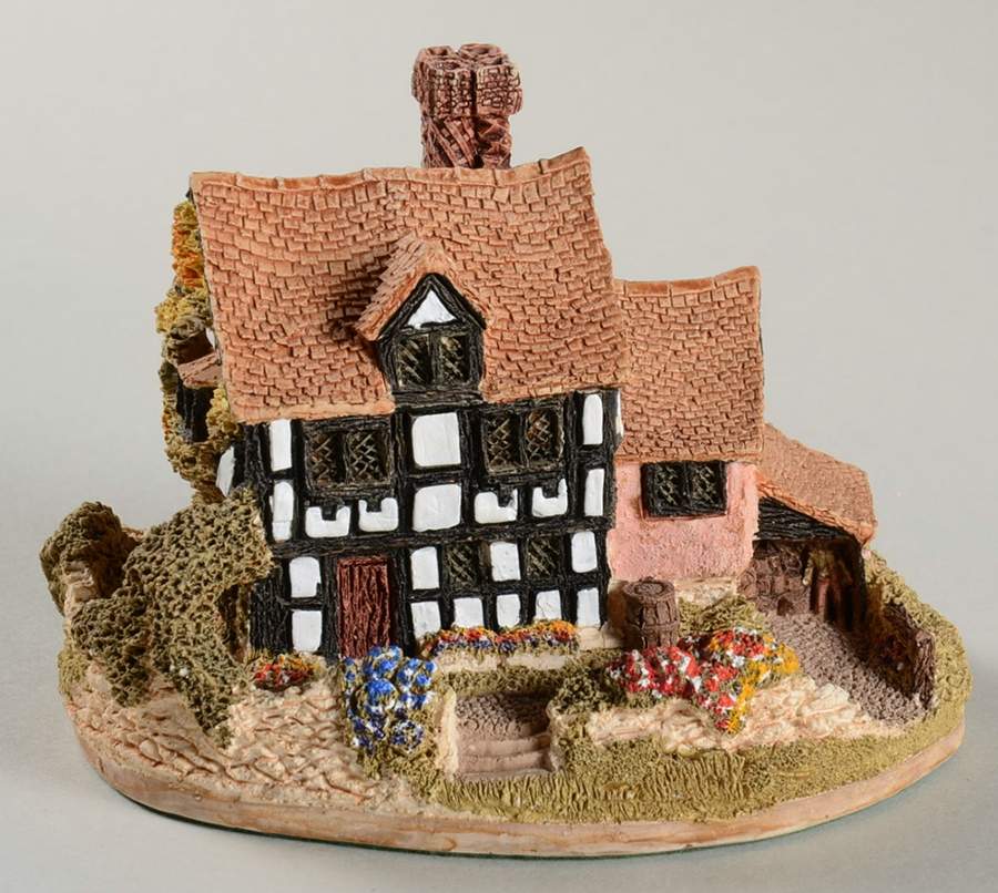 English Cottages Saddlers Inn - No Box by Lilliput Lane-1