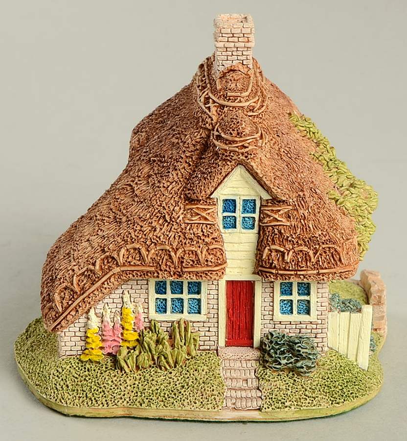 English Cottages Two Hoots - With Box by Lilliput Lane-1