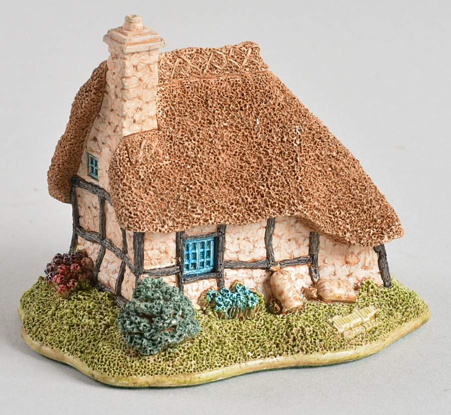 English Cottages Fiddler's Folly - Boxed by Lilliput Lane-1