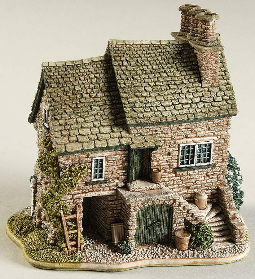 English Tea Room Collection Kendal Tea House - Boxed by Lilliput Lane-1