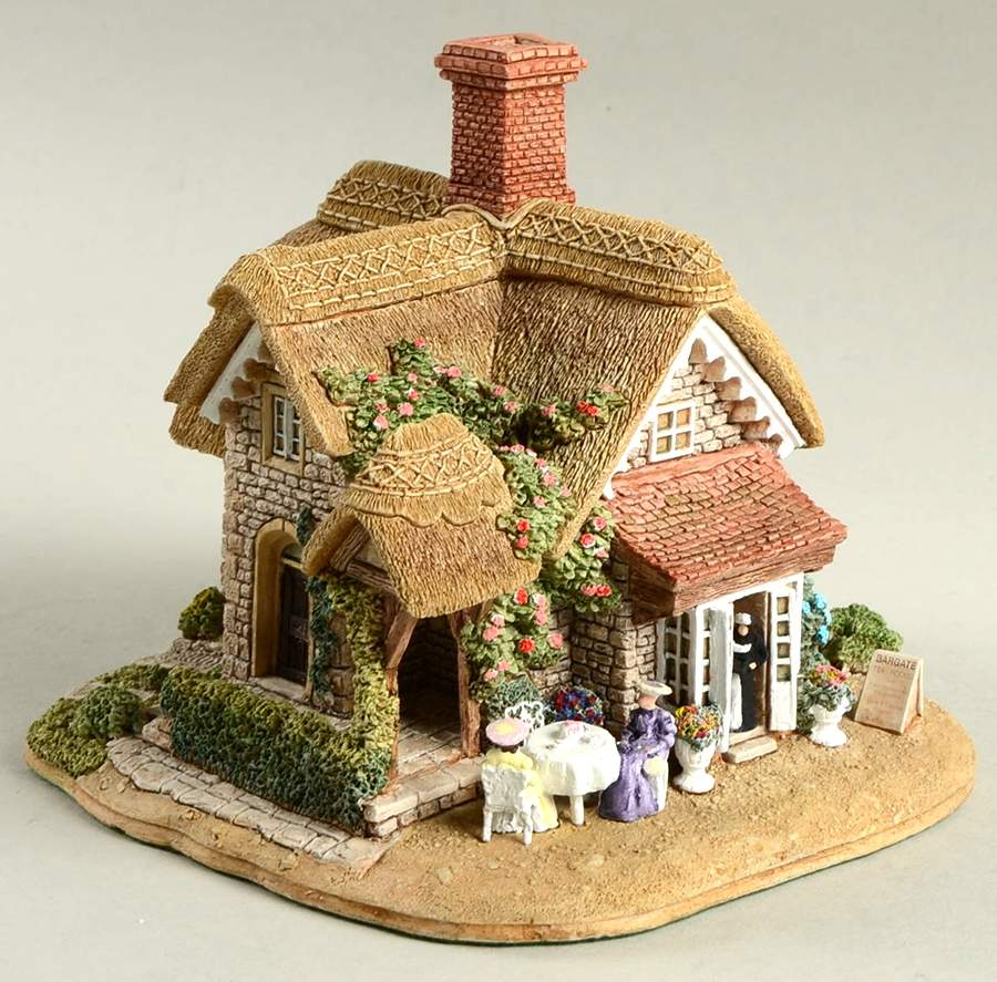 English Tea Room Collection Bargate Cottage Tea Room - With Box by Lilliput Lane-1