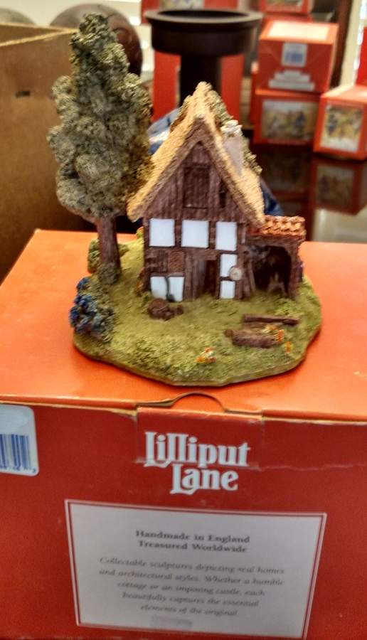 German Cottage Collection Jaghutte - Boxed by Lilliput Lane-1