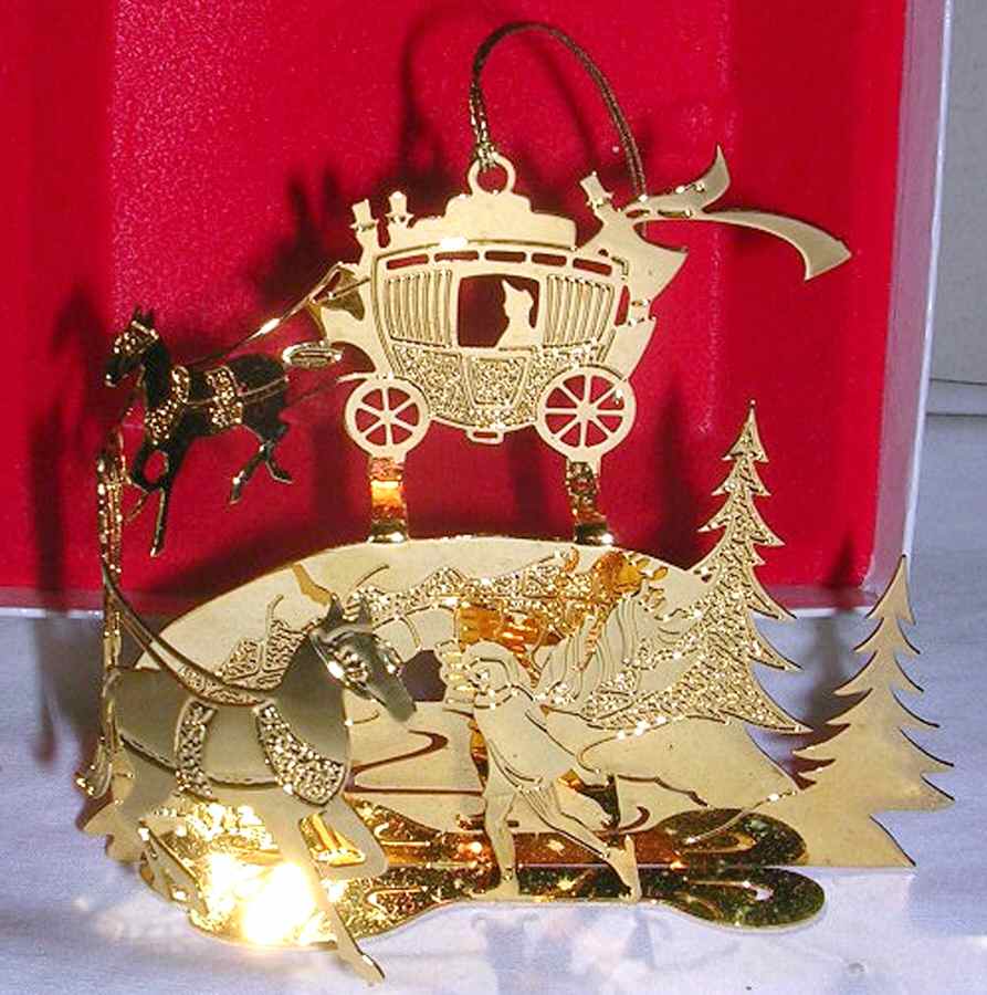 Lunt Christmas Ornament Going Home For Christmas - Boxed by Lunt Silver-1