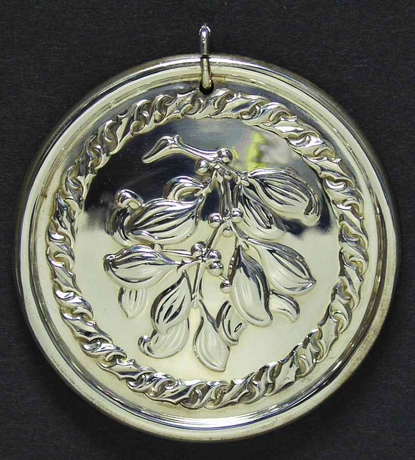 Flowers of Christmas Mistletoe - No Box by Lunt Silver-1